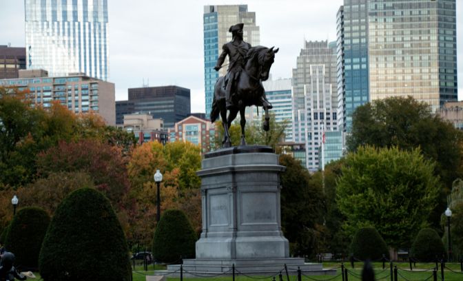 George Washington standbeeld in Boston